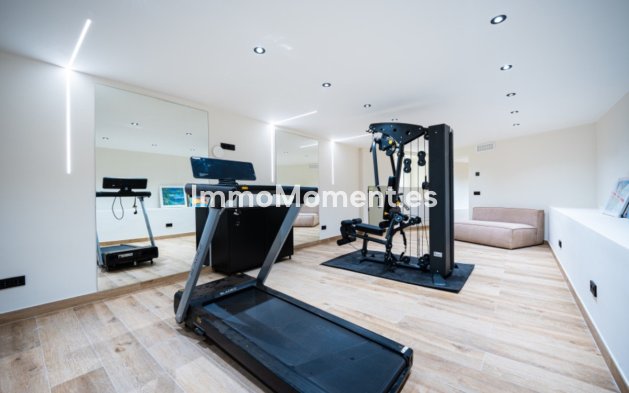 Resale - Detached villa - Marbella - Nagüeles