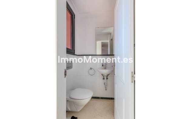 Resale - Apartment - Mijas - Calahonda
