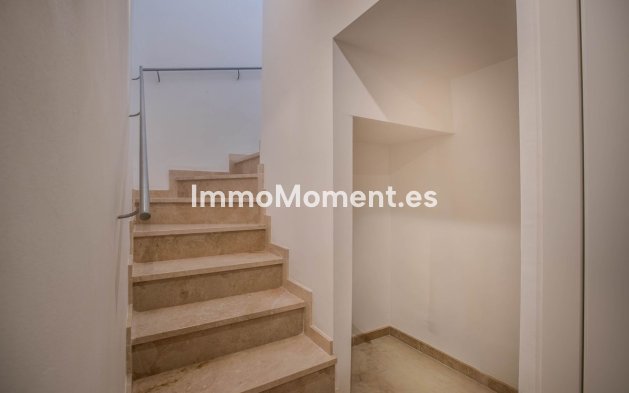 Resale - Apartment - Mijas - Calahonda