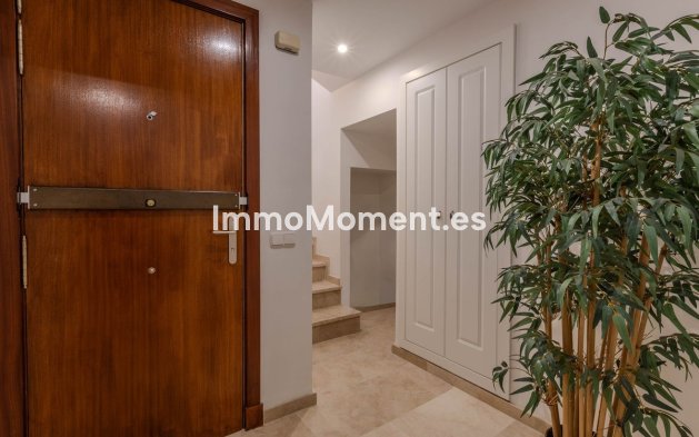 Resale - Apartment - Mijas - Calahonda