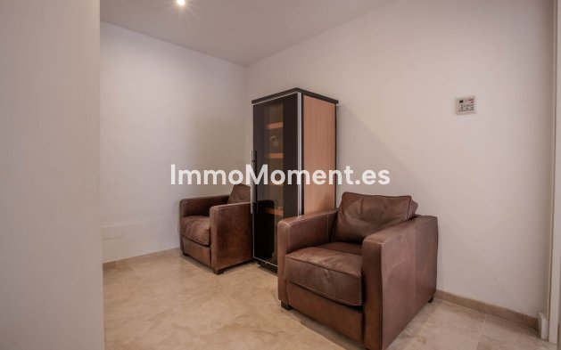 Resale - Apartment - Mijas - Calahonda