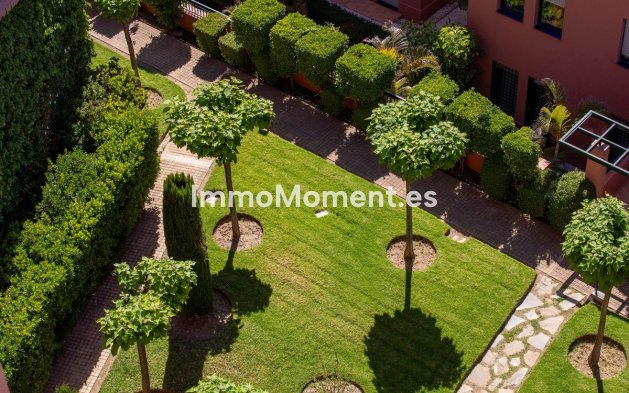 Resale - Apartment - Mijas - Calahonda