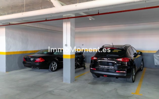 Resale - Apartment - Mijas - Calahonda