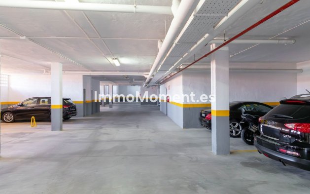 Resale - Apartment - Mijas - Calahonda