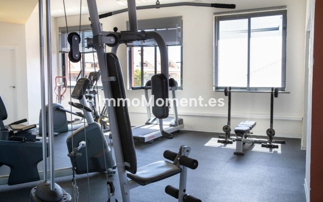 Resale - Apartment - Mijas - Calahonda