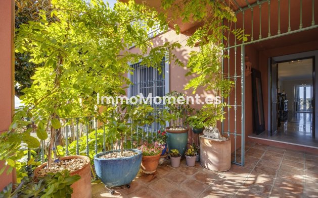 Resale - Apartment - Benahavís - Monte Halcones