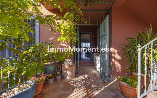 Resale - Apartment - Benahavís - Monte Halcones