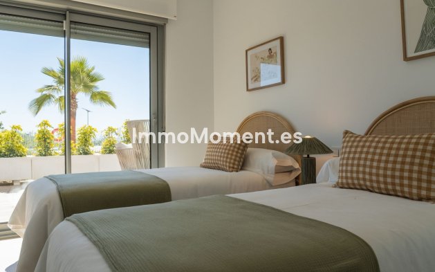 Reventa - Apartamento - Estepona  - Estepona Centro