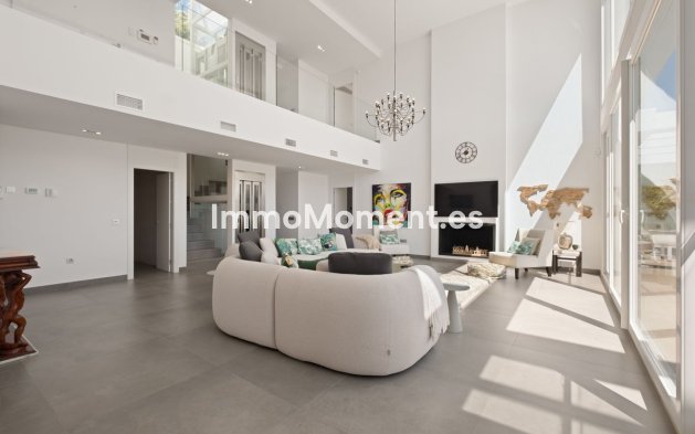 Reventa - Villa independiente - Marbella - La Mairena