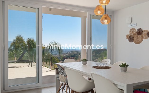 Reventa - Villa independiente - Marbella - La Mairena