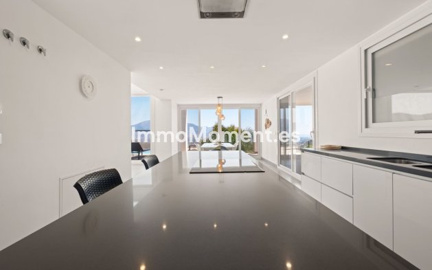 Reventa - Villa independiente - Marbella - La Mairena