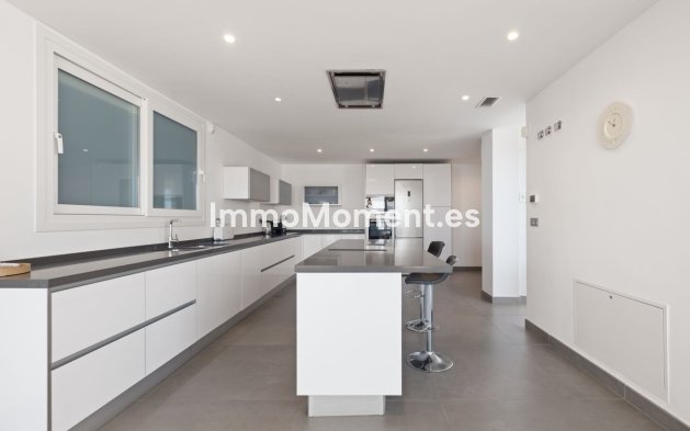 Reventa - Villa independiente - Marbella - La Mairena