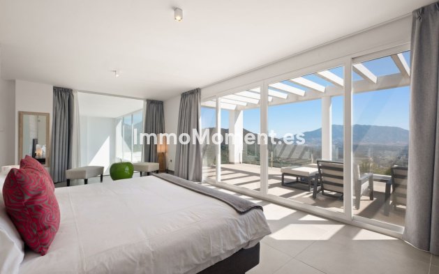 Reventa - Villa independiente - Marbella - La Mairena