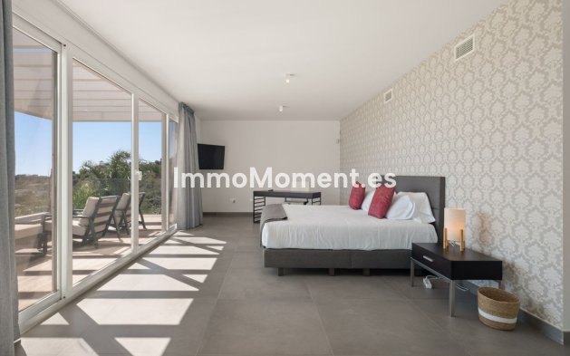 Reventa - Villa independiente - Marbella - La Mairena