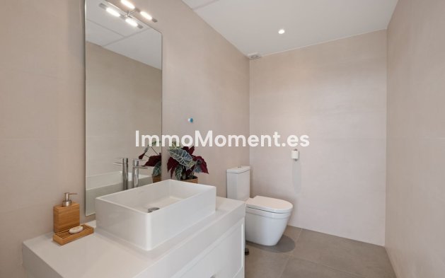 Reventa - Villa independiente - Marbella - La Mairena