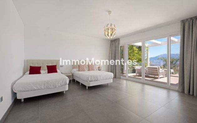 Reventa - Villa independiente - Marbella - La Mairena
