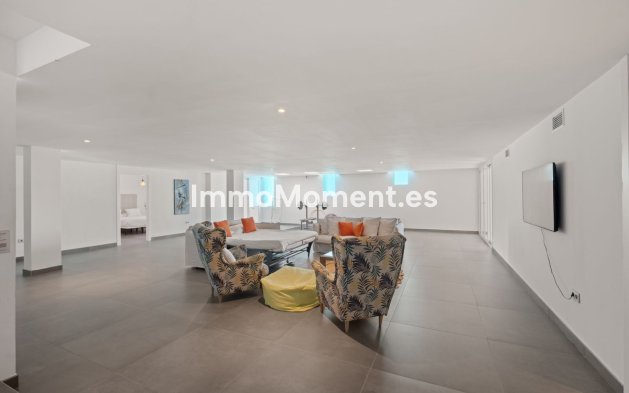Reventa - Villa independiente - Marbella - La Mairena