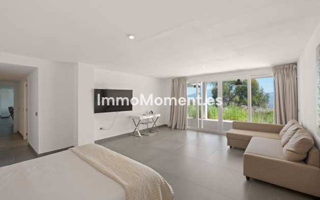 Reventa - Villa independiente - Marbella - La Mairena