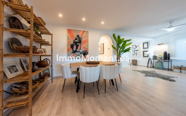 Resale - Detached villa - Marbella - Hacienda Las Chapas