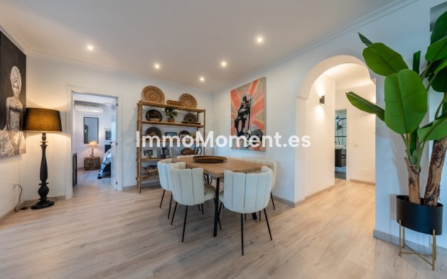 Resale - Detached villa - Marbella - Hacienda Las Chapas