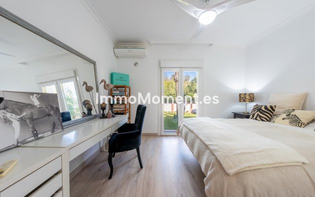 Resale - Detached villa - Marbella - Hacienda Las Chapas