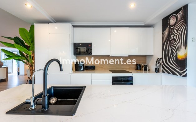 Resale - Detached villa - Marbella - Hacienda Las Chapas
