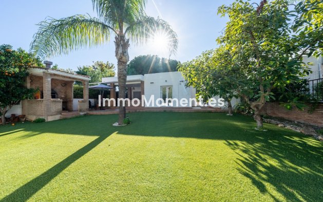 Resale - Detached villa - Marbella - Hacienda Las Chapas
