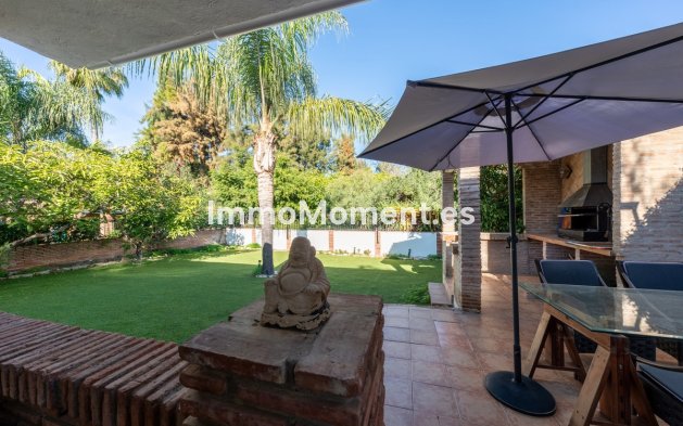 Resale - Detached villa - Marbella - Hacienda Las Chapas