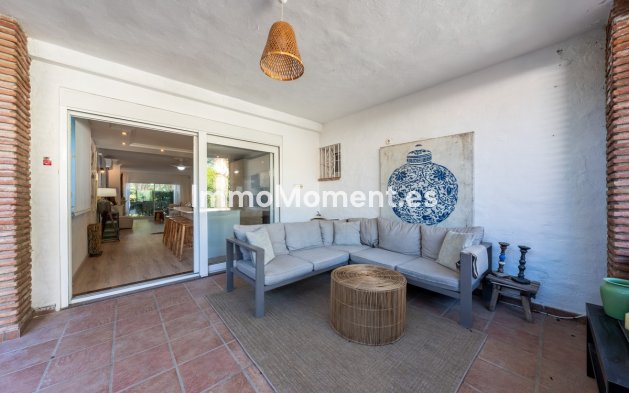 Resale - Detached villa - Marbella - Hacienda Las Chapas