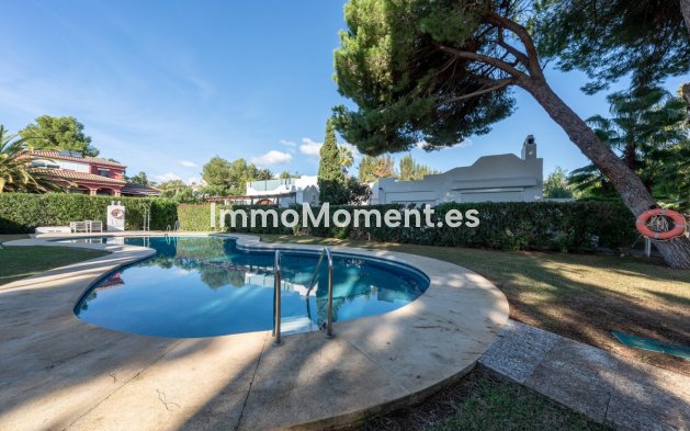 Resale - Detached villa - Marbella - Hacienda Las Chapas
