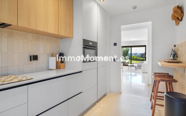 Revente - Appartement - Estepona  - Estepona Centro