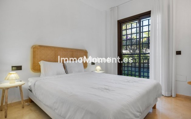 Revente - Appartement - Estepona  - Estepona Centro