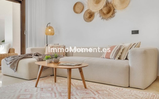 Revente - Appartement - Estepona  - Estepona Centro