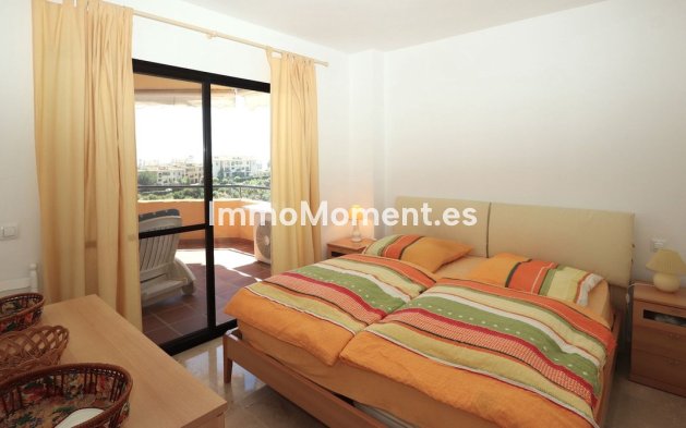 Revente - Appartement - Estepona  - Selwo