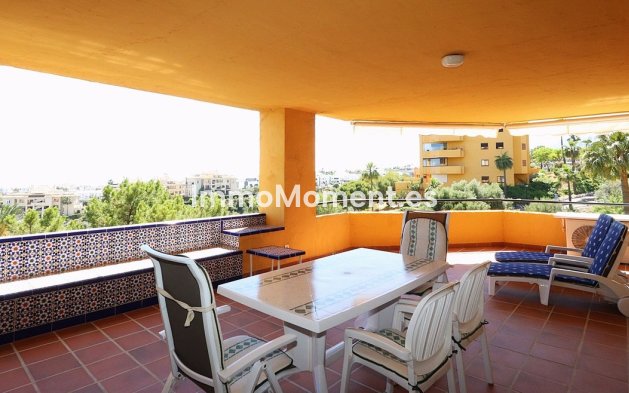 Revente - Appartement - Estepona  - Selwo