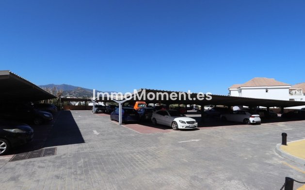 Revente - Appartement - Estepona  - Selwo