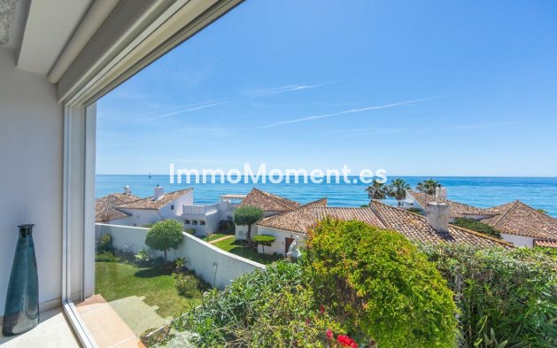 Resale - Detached villa - Estepona - Estepona Centro