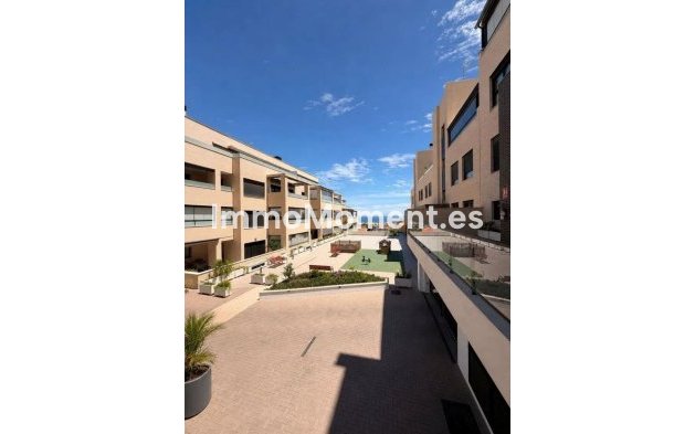 Reventa - Apartamento - Torremolinos - El Pinillo