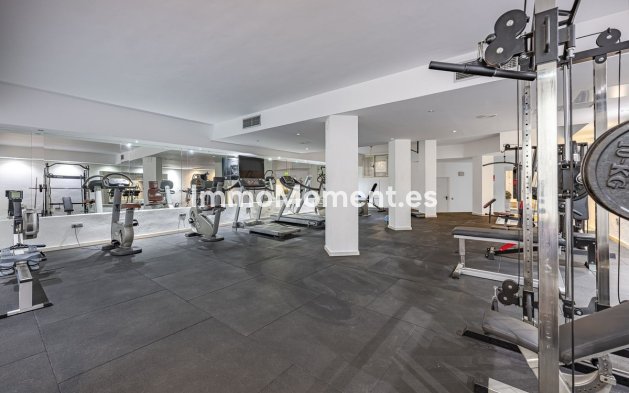 Revente - Appartement - Marbella - Aloha
