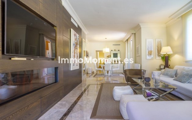 Wiederverkauf - Wohnung - Marbella - Nueva Andalucía
