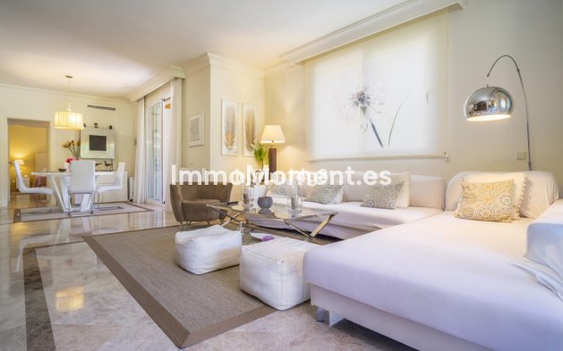 Wiederverkauf - Wohnung - Marbella - Nueva Andalucía
