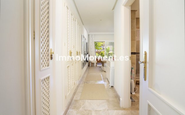 Wiederverkauf - Wohnung - Marbella - Nueva Andalucía