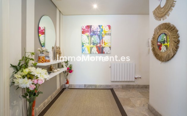 Wiederverkauf - Wohnung - Marbella - Nueva Andalucía