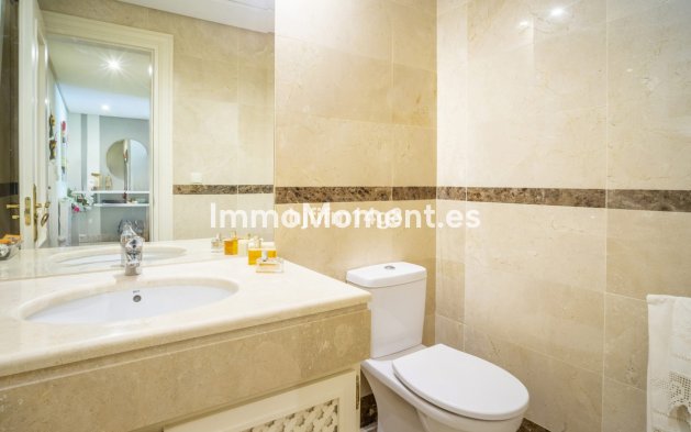 Wiederverkauf - Wohnung - Marbella - Nueva Andalucía