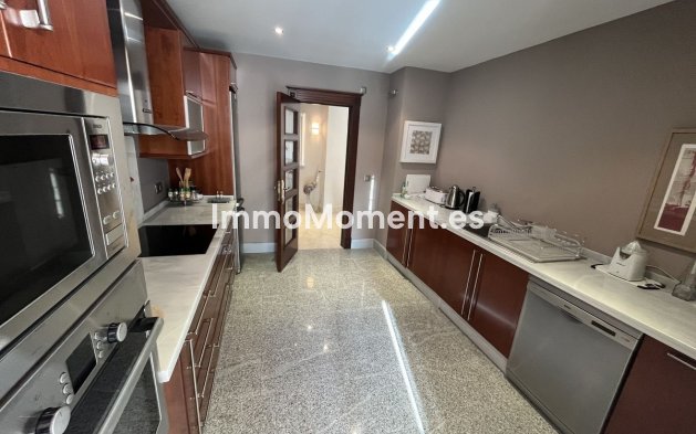 Wiederverkauf - Wohnung - Marbella - Marbella Centro