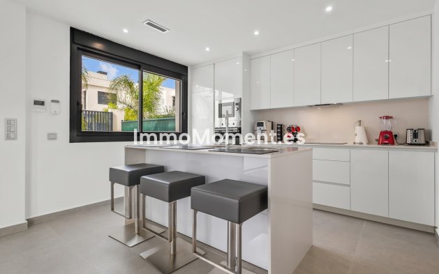 Resale - Detached villa - Algorfa - Algorfa Centro