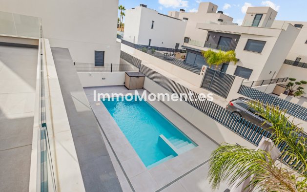Resale - Detached villa - Algorfa - Algorfa Centro