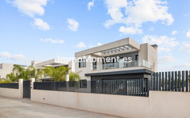 Resale - Detached villa - Algorfa - Algorfa Centro