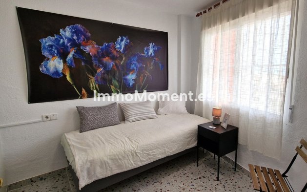 Resale - Apartment - Torrevieja - Torrevieja Centro