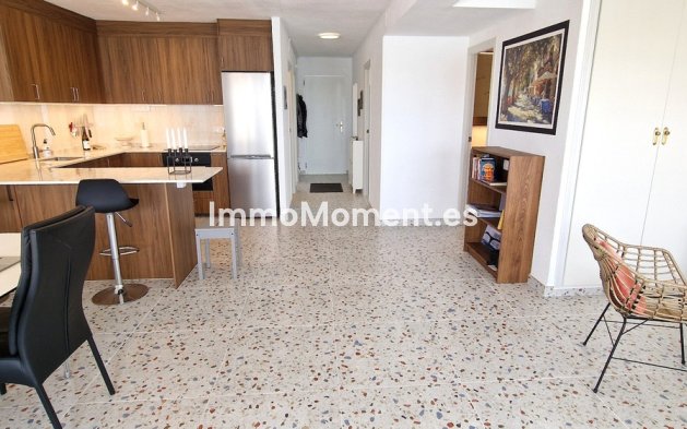 Resale - Apartment - Torrevieja - Torrevieja Centro